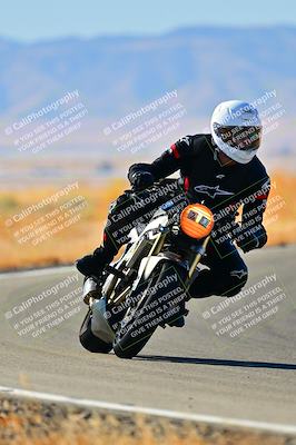 media/Nov-17-2024-Classic Track Day (Sun) [[11951c166c]]/Group 3/Session 1 (Turn 7)/